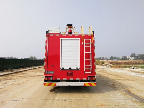 國(guó)六JDF5172GXFPM60-Q6型泡沫消防車